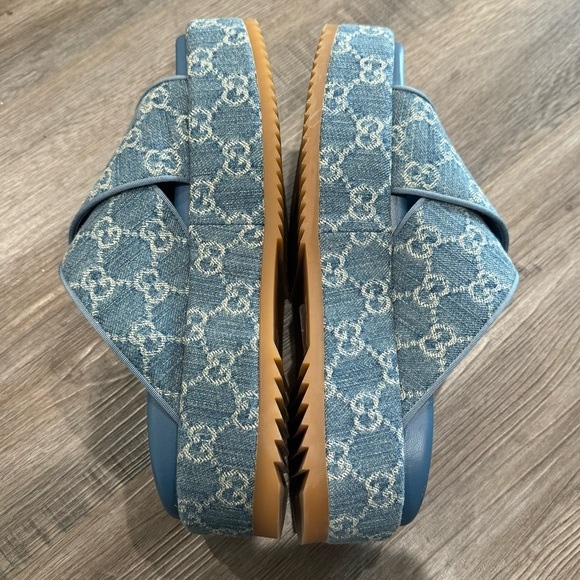 Gucci GG Logo Blue Jean Platform Slide Sandals - Picture 9 of 13